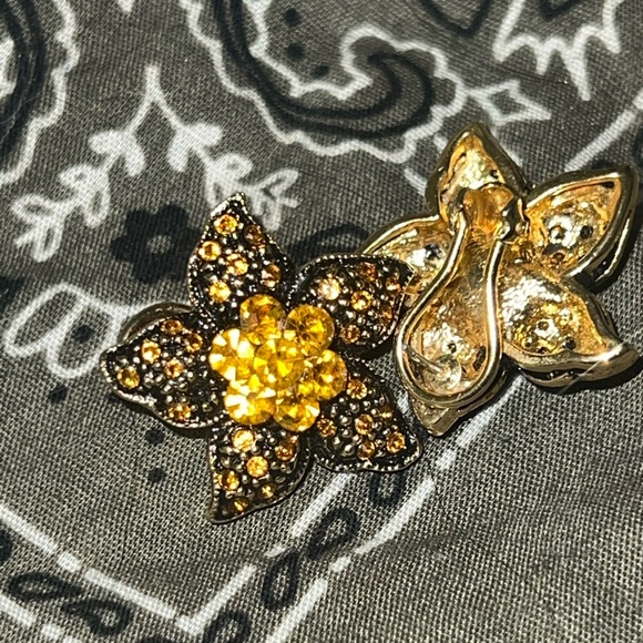 Bolo style amber and gold tone set. - Picture 5 of 7